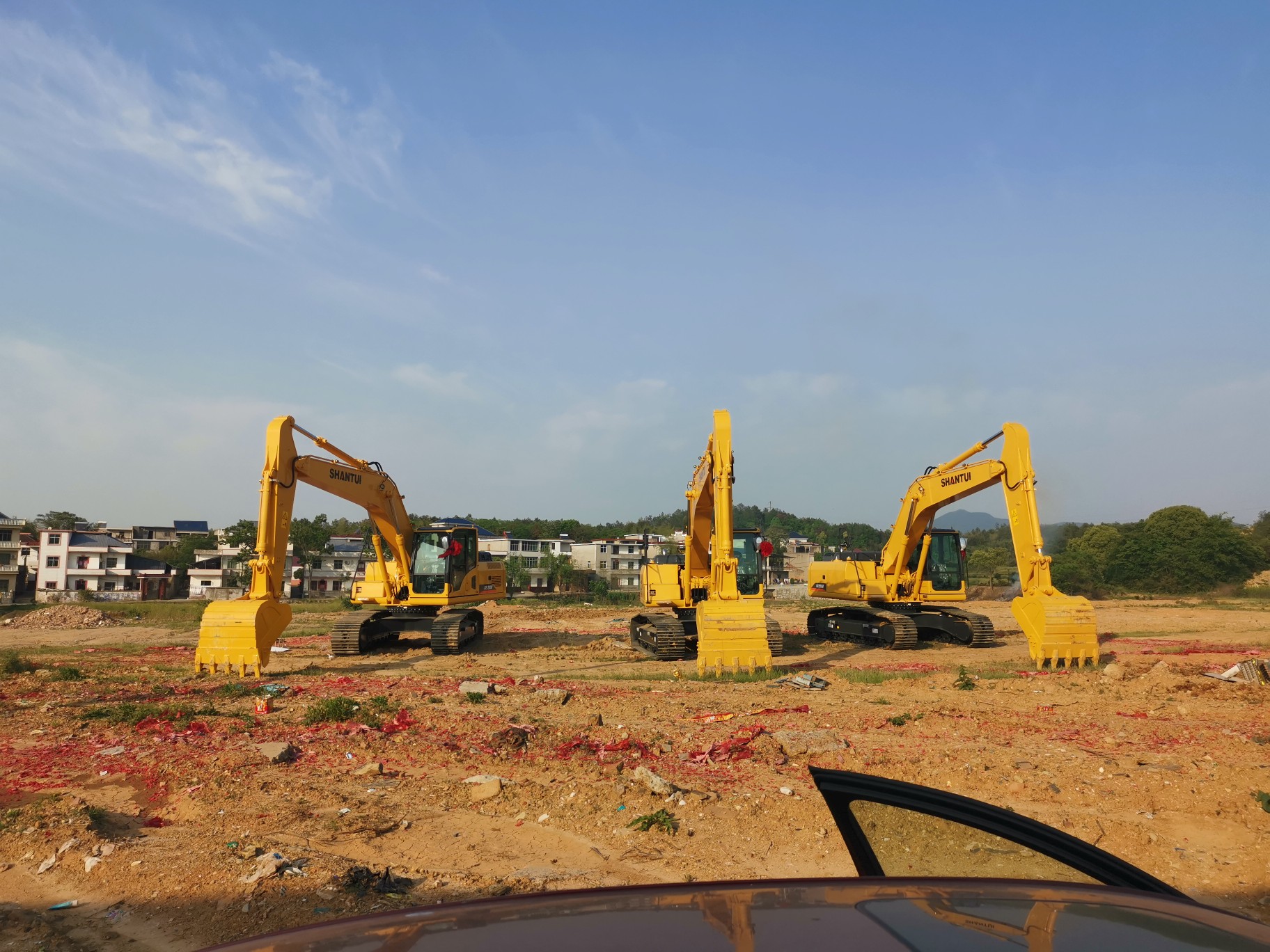 工程機(jī)械設(shè)備租賃-個(gè)人機(jī)械設(shè)備與租賃商-施工服務(wù)商-易施易工