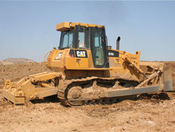 高效租賃CAT.D7G2推土機，助力工程機械靈活應(yīng)用